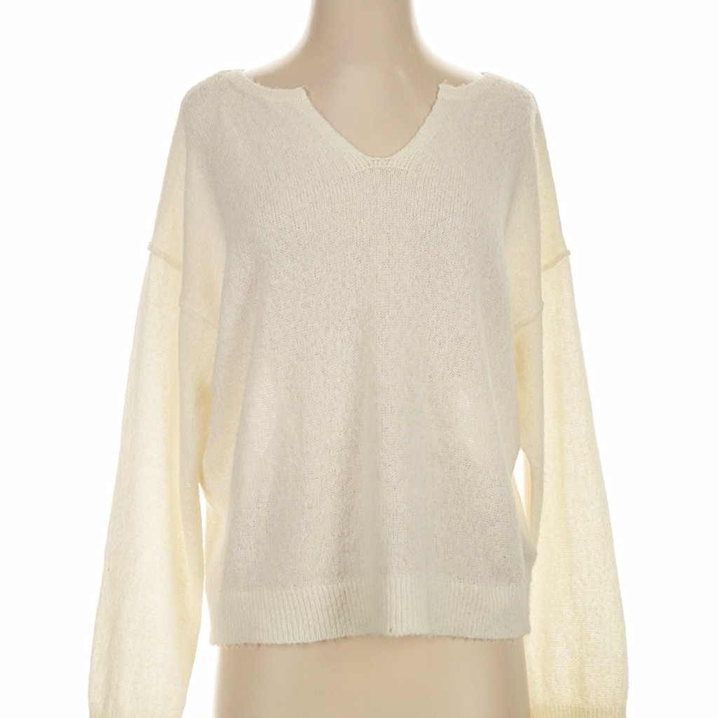 American Eagle Outfitters Crame White Sweater Size M